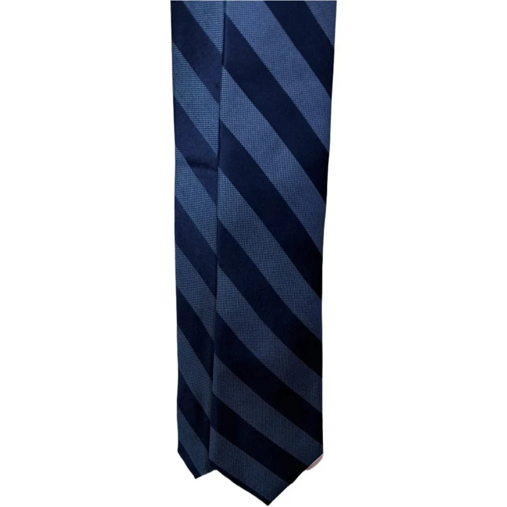 IZOD Men's Tie Blue Stripe Game Day Classic Necktie Silk Blend Preppy Business
